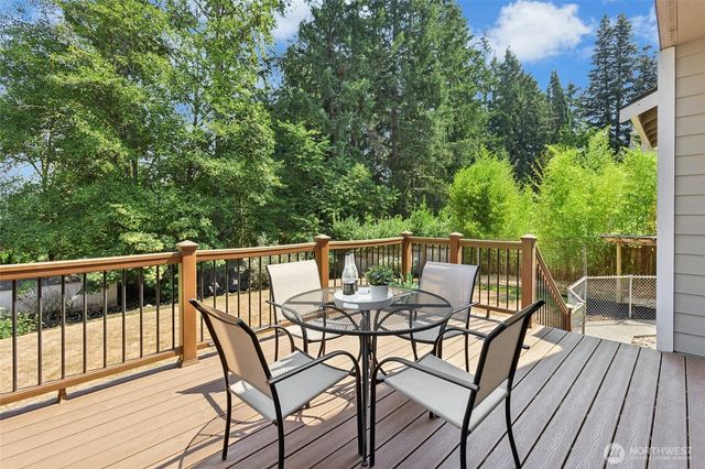 10118 184th Avenue NE, Redmond, WA 98052