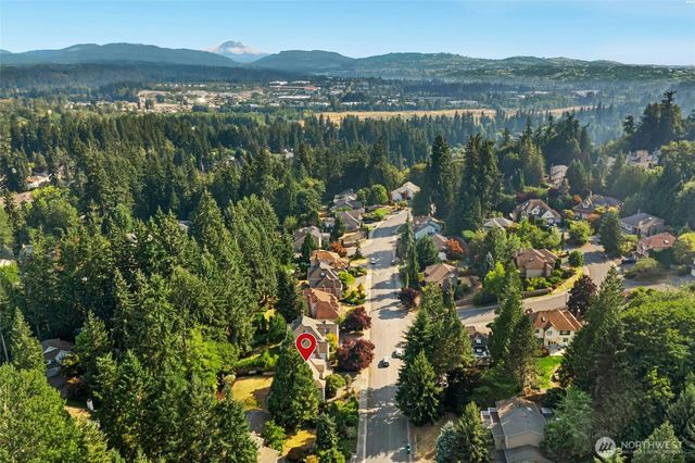 10118 184th Avenue NE, Redmond, WA 98052