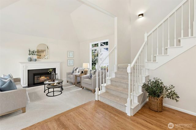 10118 184th Avenue NE, Redmond, WA 98052