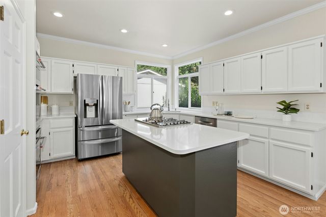 10118 184th Avenue NE, Redmond, WA 98052