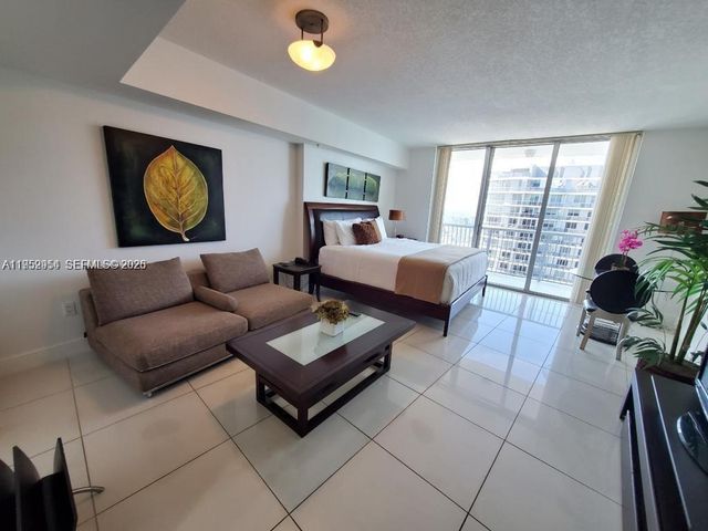 1750 N Bayshore Dr 5407, Miami, FL 33132