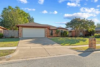 6349 Hunters Glen Drive, Watauga, TX 76148