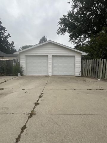 6128 EXCHANGE Street, Mcfarland, WI 53558