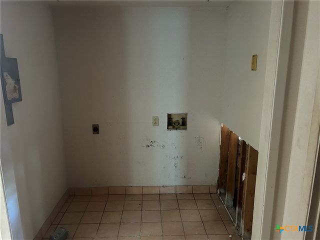 3849 Zion Hill Rd, Seguin, TX 78155