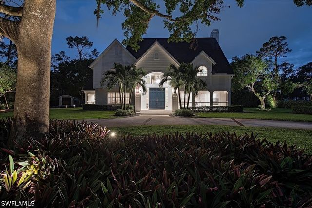 198 Carica RD, Naples, FL 34108