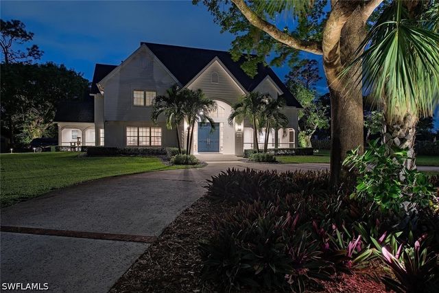 198 Carica RD, Naples, FL 34108