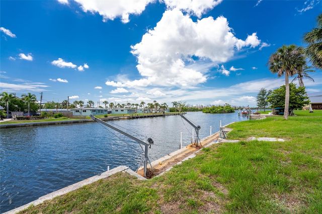 1899 RIVERSIDE DRIVE, Englewood, FL 34223