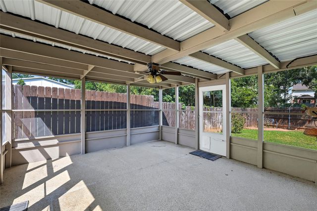 2611 Jenny Lane, Euless, TX 76039