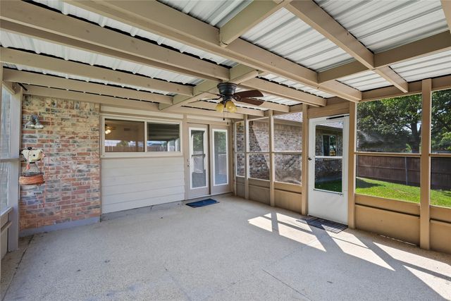 2611 Jenny Lane, Euless, TX 76039