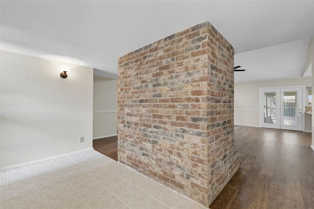 2611 Jenny Lane, Euless, TX 76039