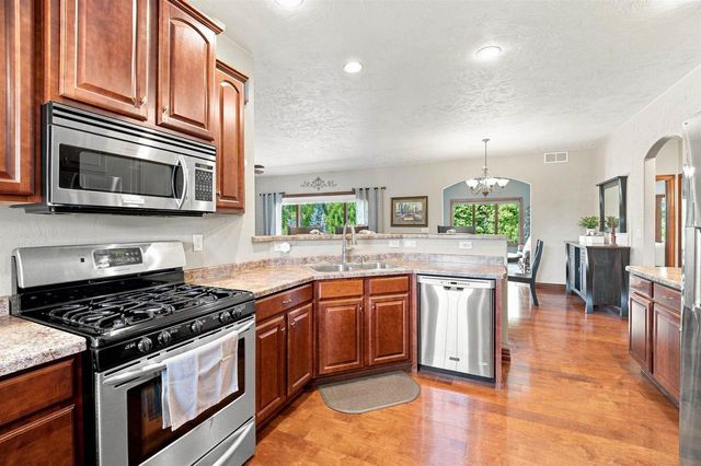 W4202 DEL ROSE LANE, Appleton, WI 54913