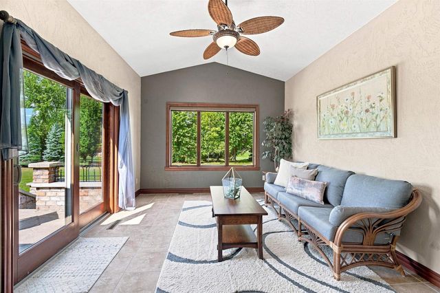 W4202 DEL ROSE LANE, Appleton, WI 54913