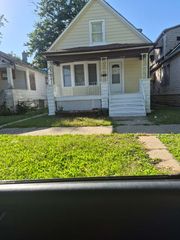 11236 S Stewart Avenue, Chicago, IL 60628