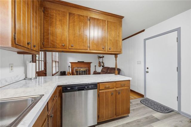 935 Coloma Drive, Newport News, VA 23608