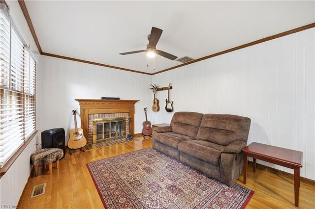 935 Coloma Drive, Newport News, VA 23608