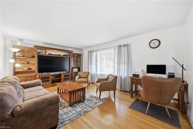 935 Coloma Drive, Newport News, VA 23608