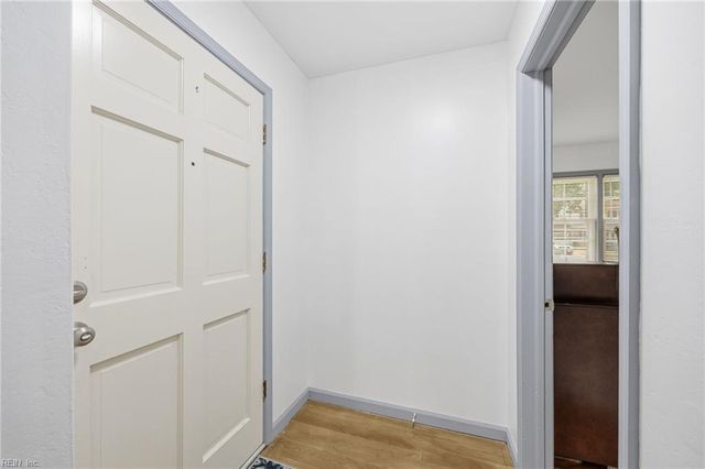 935 Coloma Drive, Newport News, VA 23608