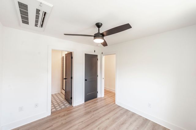 102 Duke St Apt 24, Nashville, TN 37207