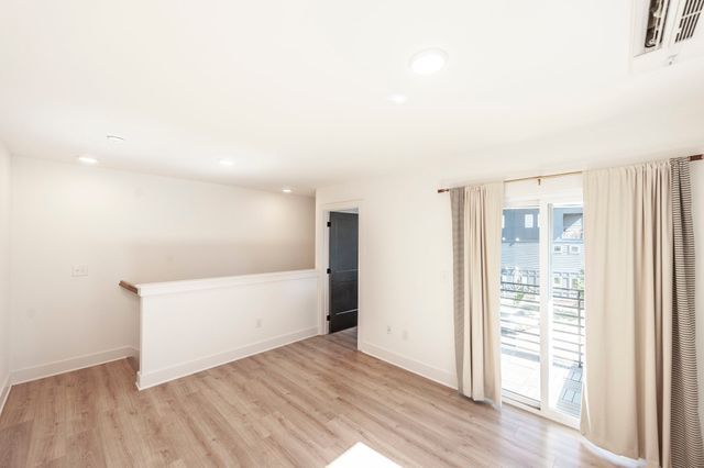 102 Duke St Apt 24, Nashville, TN 37207