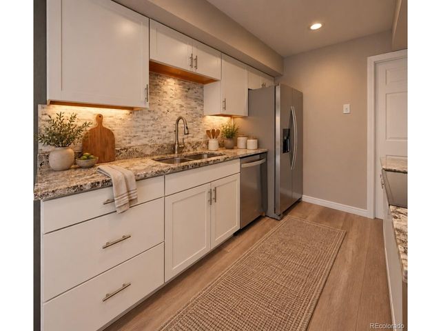 9775 Croke Dr, Thornton, CO 80260