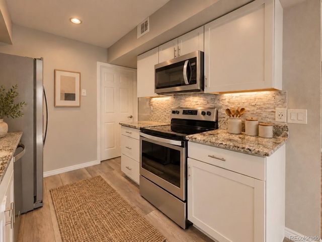 9775 Croke Dr, Thornton, CO 80260