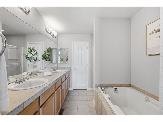 735 Snowberry St, Longmont, CO 80503