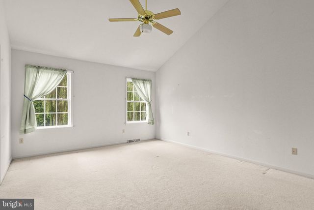 1980 CREEK HOLLOW LN, Hershey, PA 17033