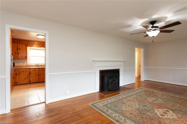 7759 Belroi RD, Gloucester, VA 23061