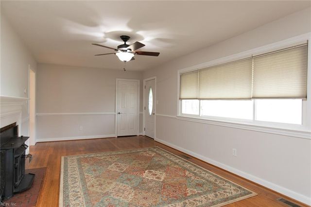 7759 Belroi RD, Gloucester, VA 23061