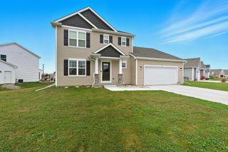 102 Mary Belle Lane, Beaver Dam, WI 53916