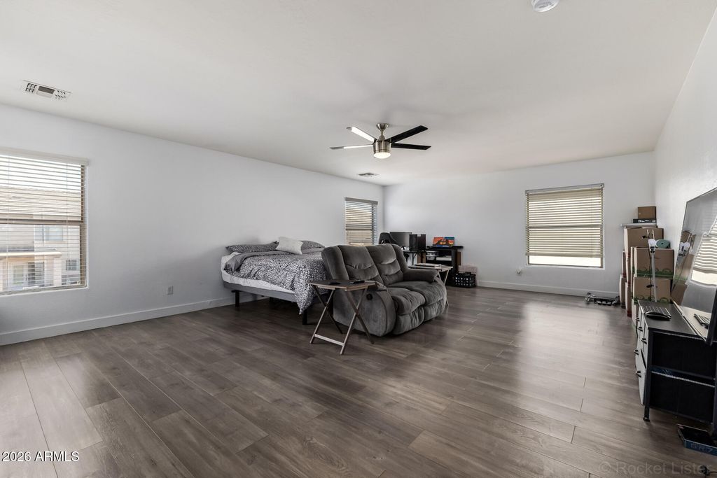 Image 24 of property listing at 43549 W ELIZABETH Avenue, Maricopa, AZ 85138