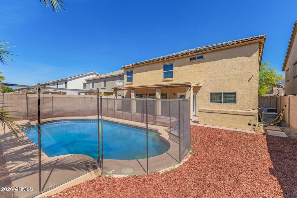 Image 40 of property listing at 43549 W ELIZABETH Avenue, Maricopa, AZ 85138