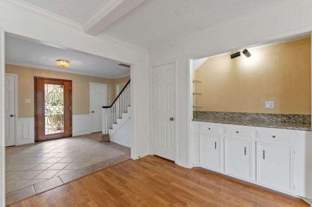 1814 Wagon Gap Trail, Houston, TX 77090