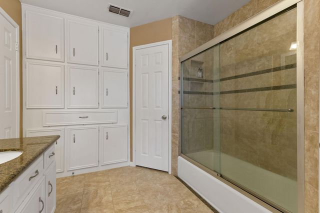 1814 Wagon Gap Trail, Houston, TX 77090