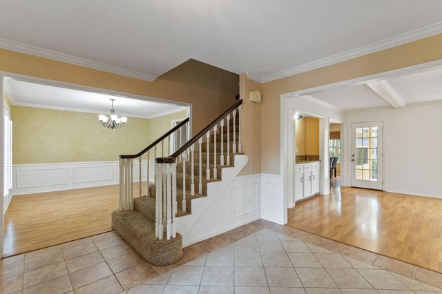 1814 Wagon Gap Trail, Houston, TX 77090