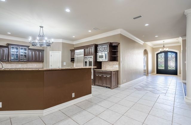 5705 Fenway Dr, Midland, TX 79707