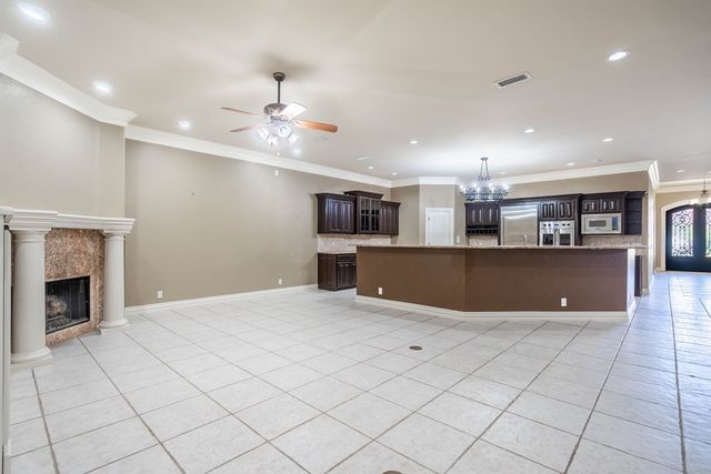 5705 Fenway Dr, Midland, TX 79707