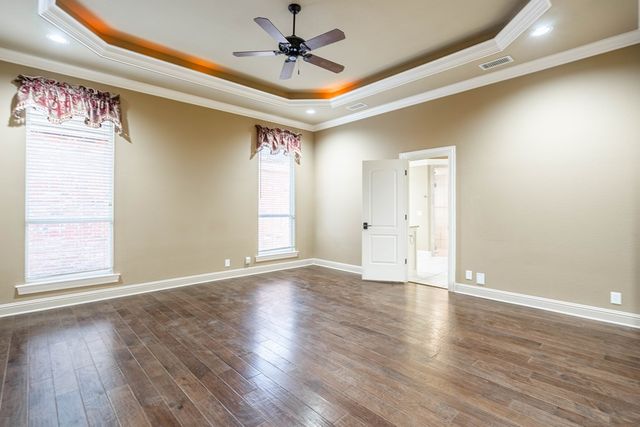 5705 Fenway Dr, Midland, TX 79707