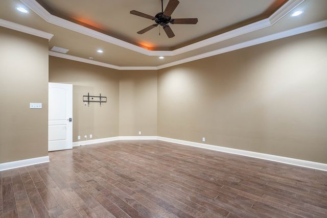 5705 Fenway Dr, Midland, TX 79707