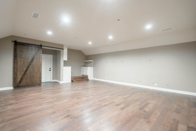 5705 Fenway Dr, Midland, TX 79707