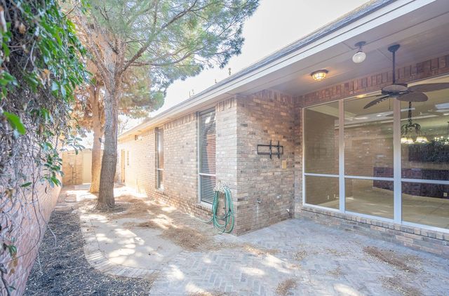 5705 Fenway Dr, Midland, TX 79707