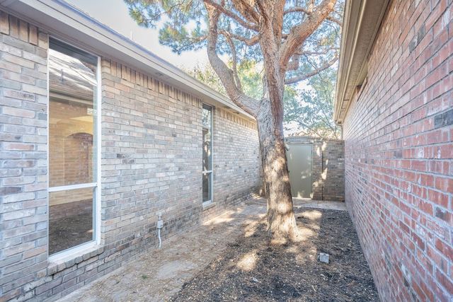 5705 Fenway Dr, Midland, TX 79707