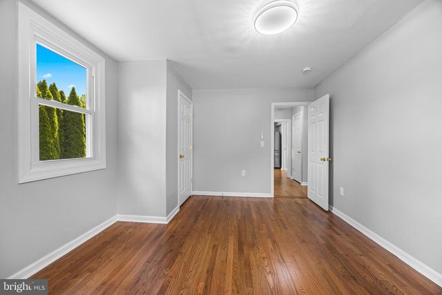 102 NELSON RD, Pikesville, MD 21208