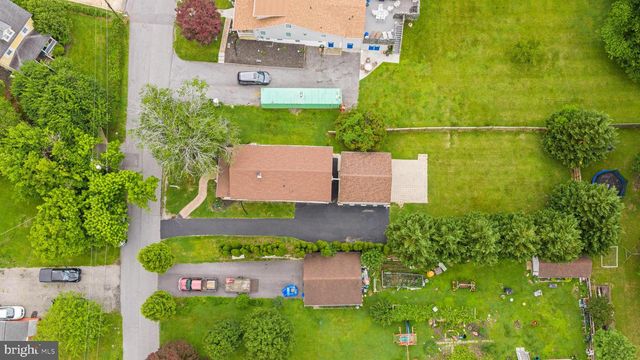 102 NELSON RD, Pikesville, MD 21208