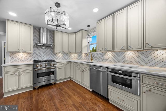 102 NELSON RD, Pikesville, MD 21208