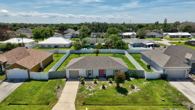 718 SW Curry Street, Port St. Lucie, Port St Lucie, FL 34983
