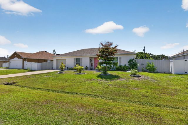 718 SW Curry Street, Port St. Lucie, Port St Lucie, FL 34983