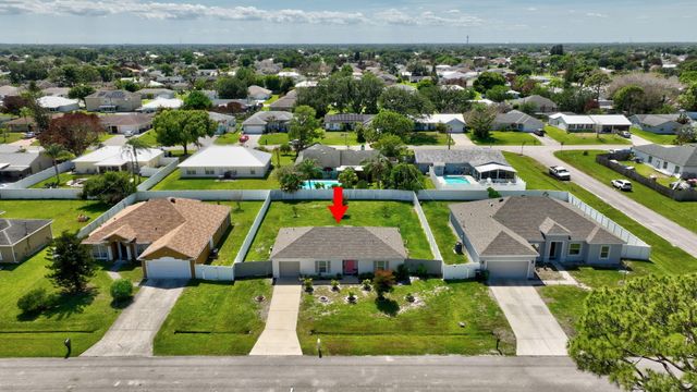 718 SW Curry Street, Port St. Lucie, Port St Lucie, FL 34983