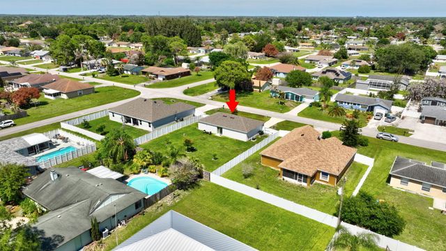 718 SW Curry Street, Port St. Lucie, Port St Lucie, FL 34983