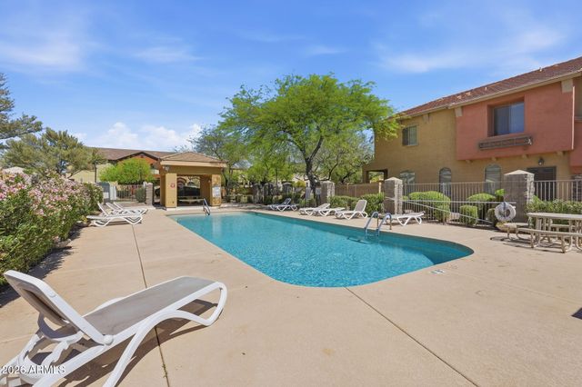 2250 E DEER VALLEY Road 99, Phoenix, AZ 85024